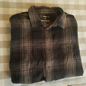 Urban Pipeline Black and Gray Button Up